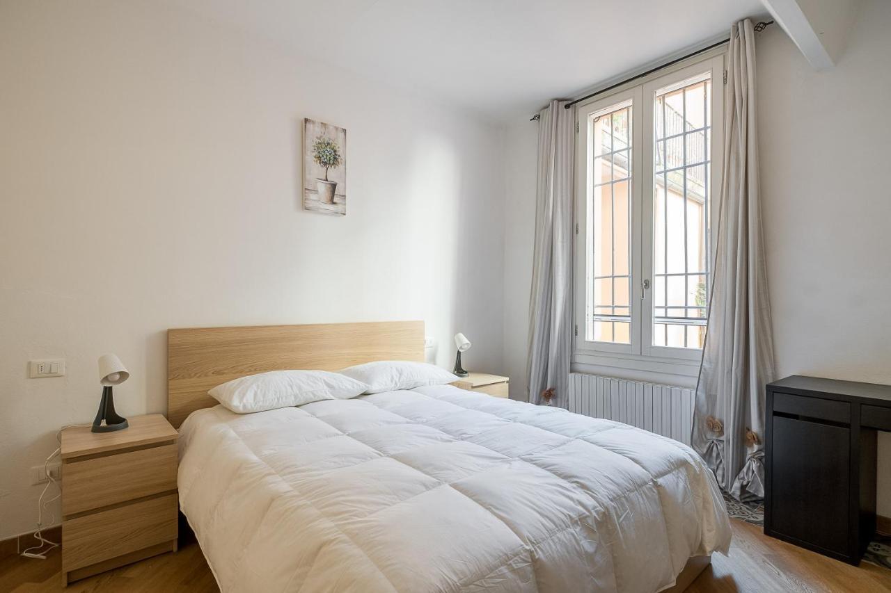 Cozy Central Apartment By Wonderful Italy Болоня Екстериор снимка