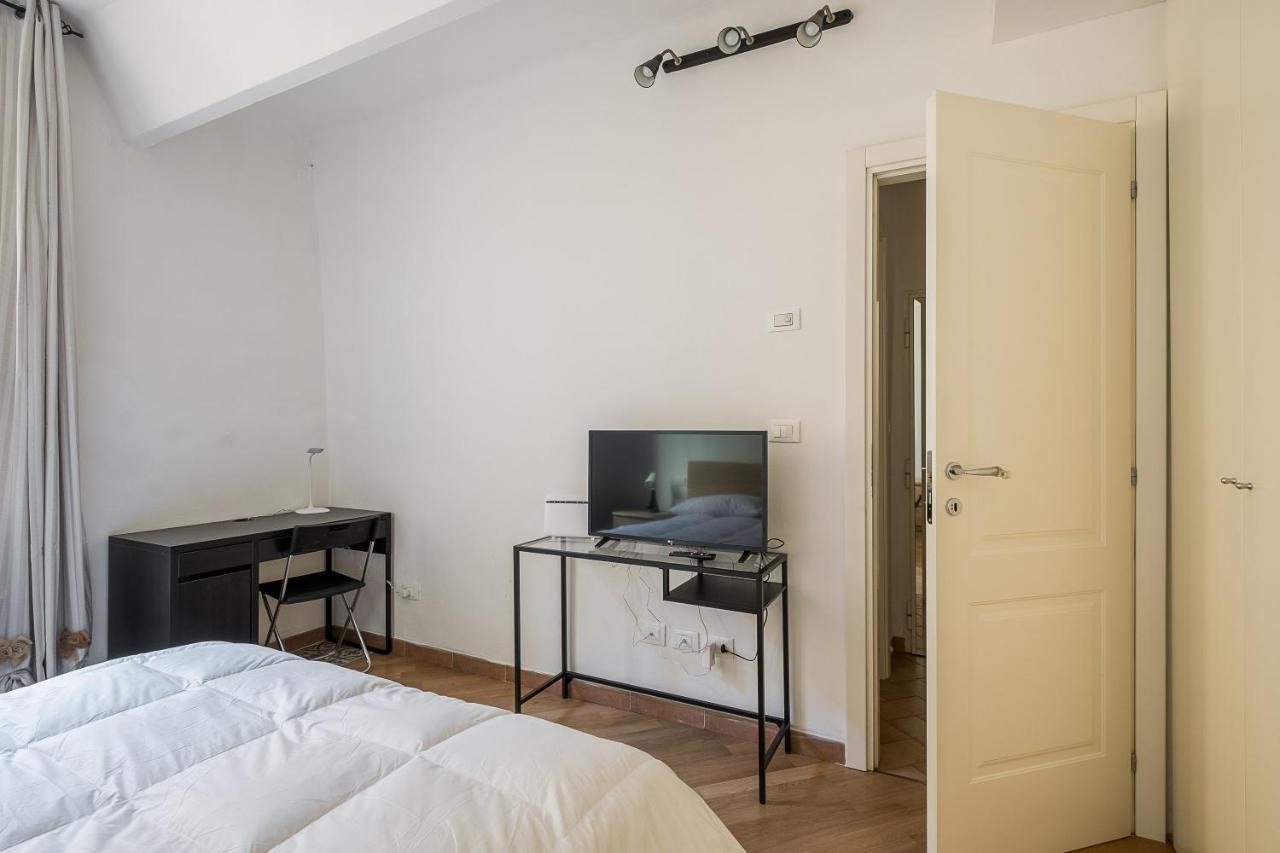 Cozy Central Apartment By Wonderful Italy Болоня Екстериор снимка